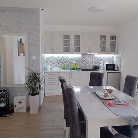 Apartman Dve Lipe Palić المظهر الخارجي الصورة