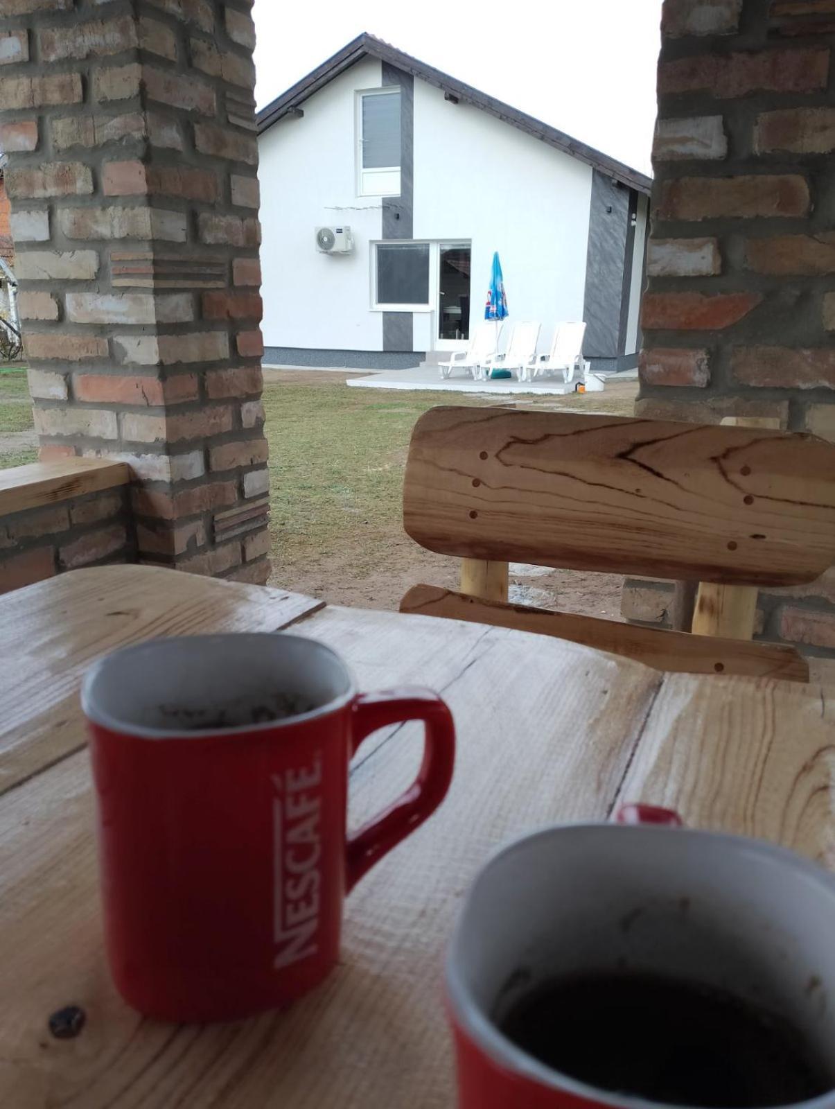 Apartman Dve Lipe Palić المظهر الخارجي الصورة