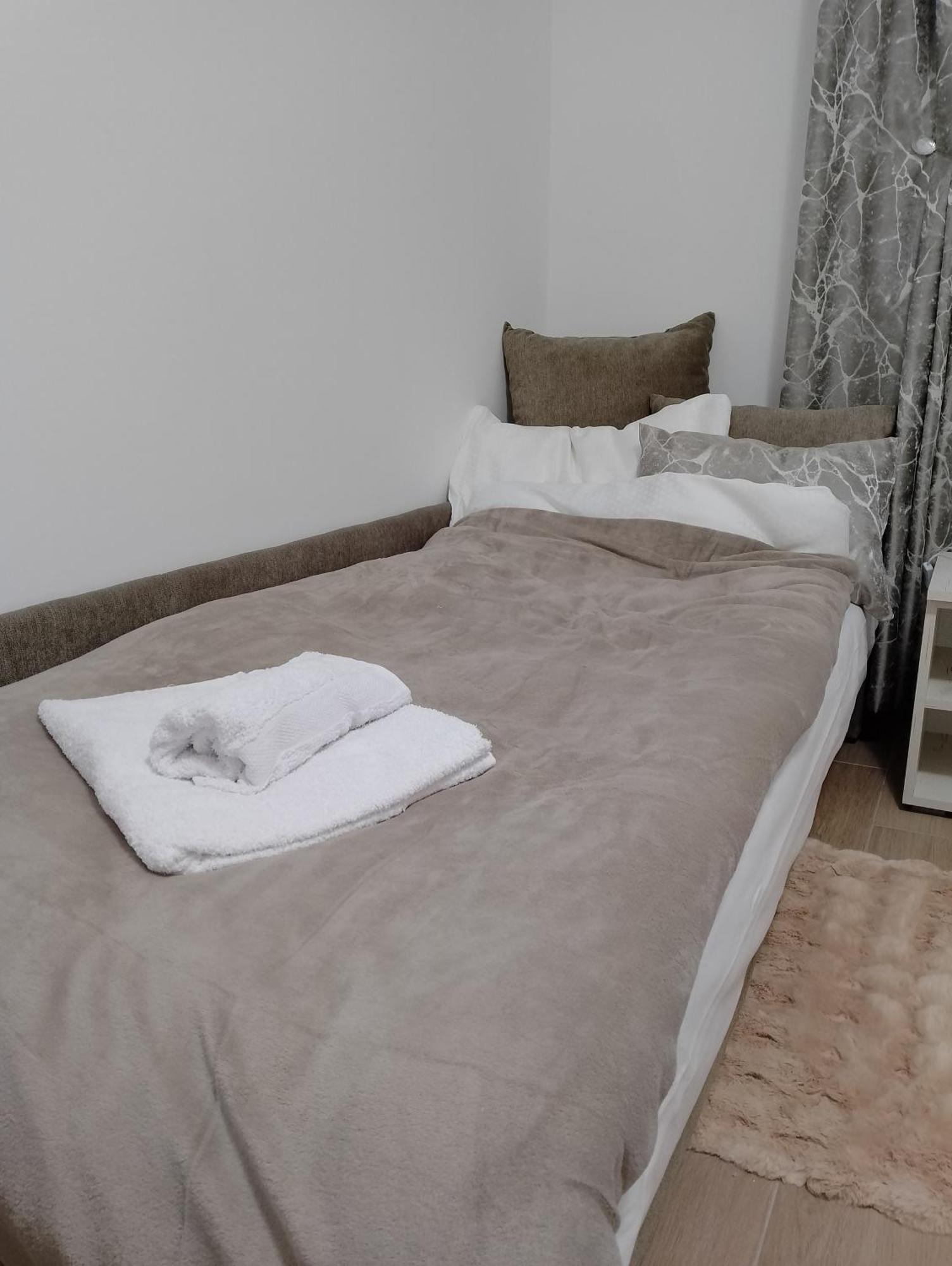 Apartman Dve Lipe Palić المظهر الخارجي الصورة